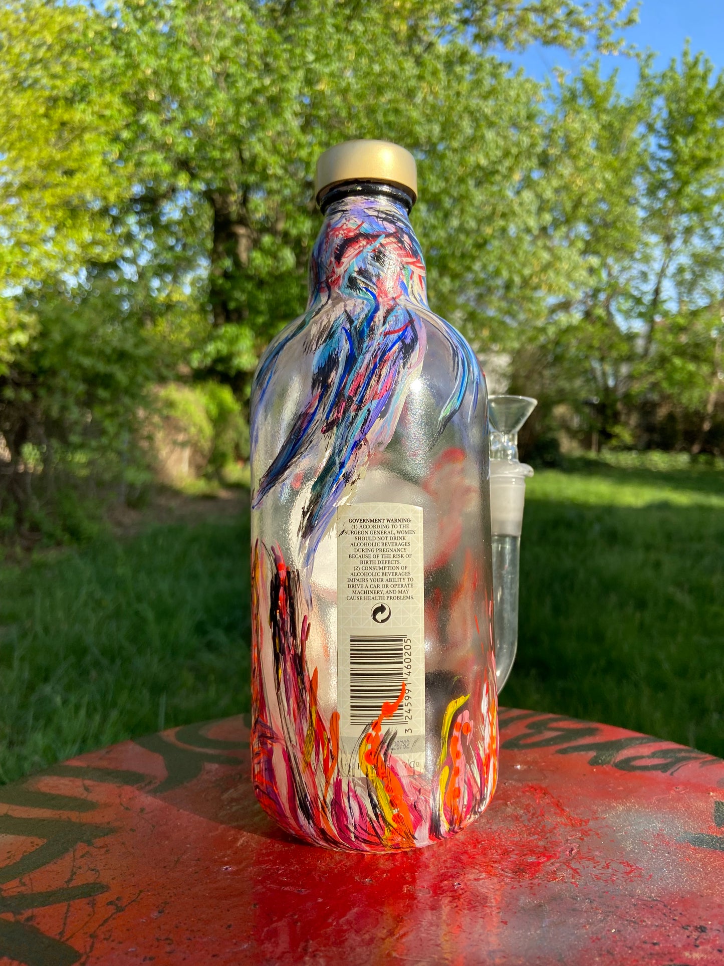 Pure white Hennessy water pipe