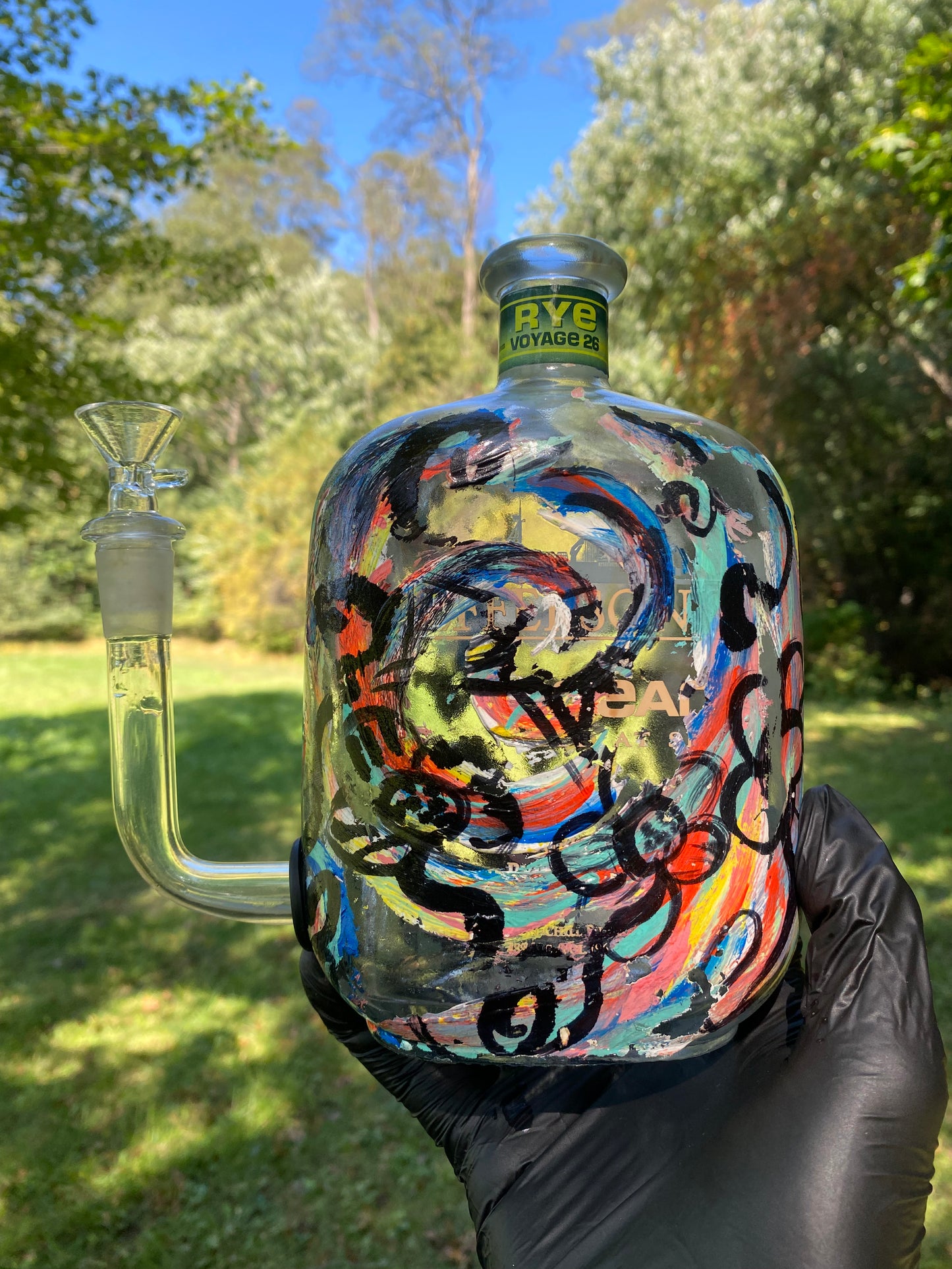 (Tide & turpentine)Jefferson's 750 mL Adaptive art piece