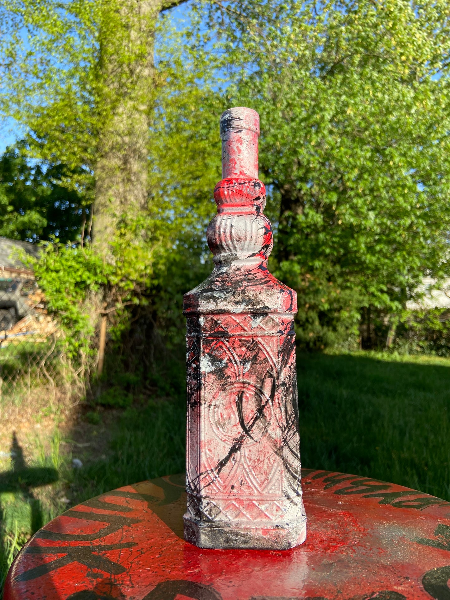 (Crimson Grove) 750ml Adaptive Art piece