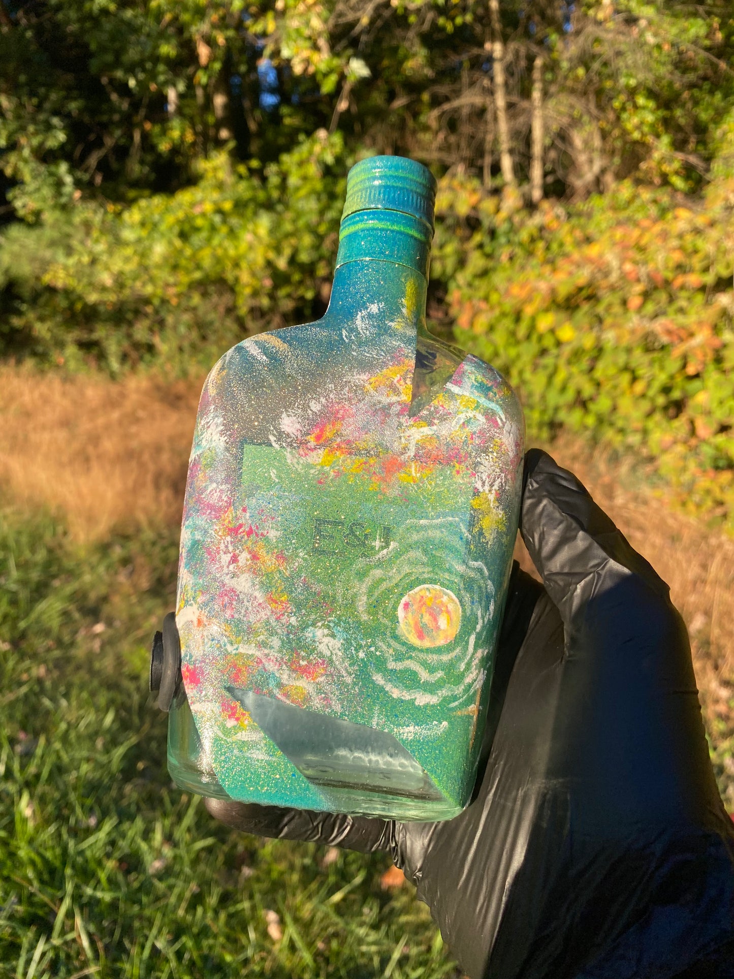 (The chromalune Tree) 375ml E&J Adaptive Art Bottle