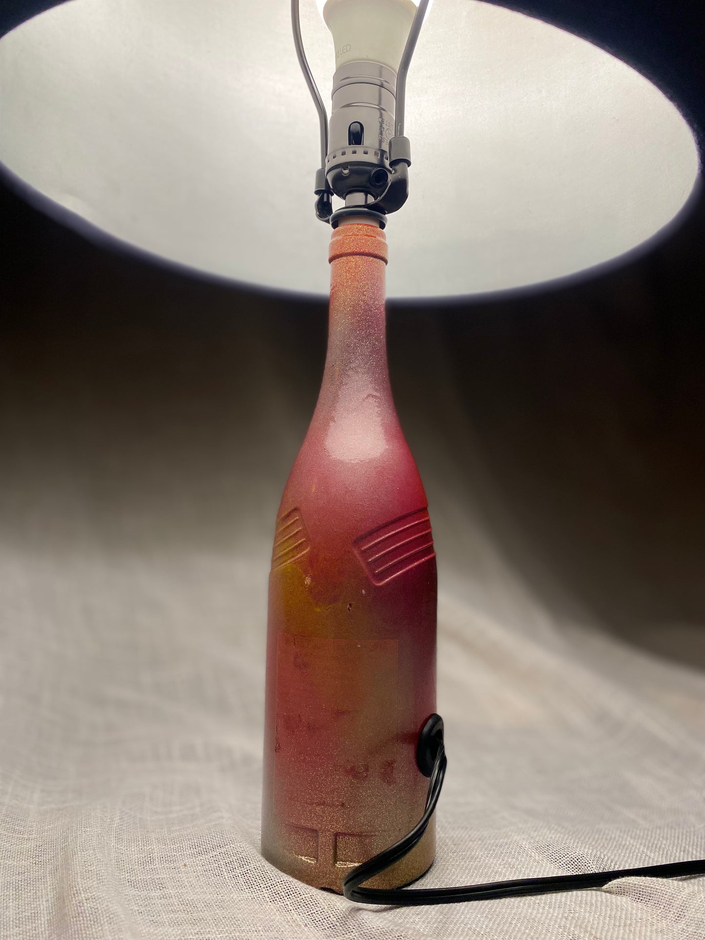 (Still Red ) 750 ml Decorative Art Bottle