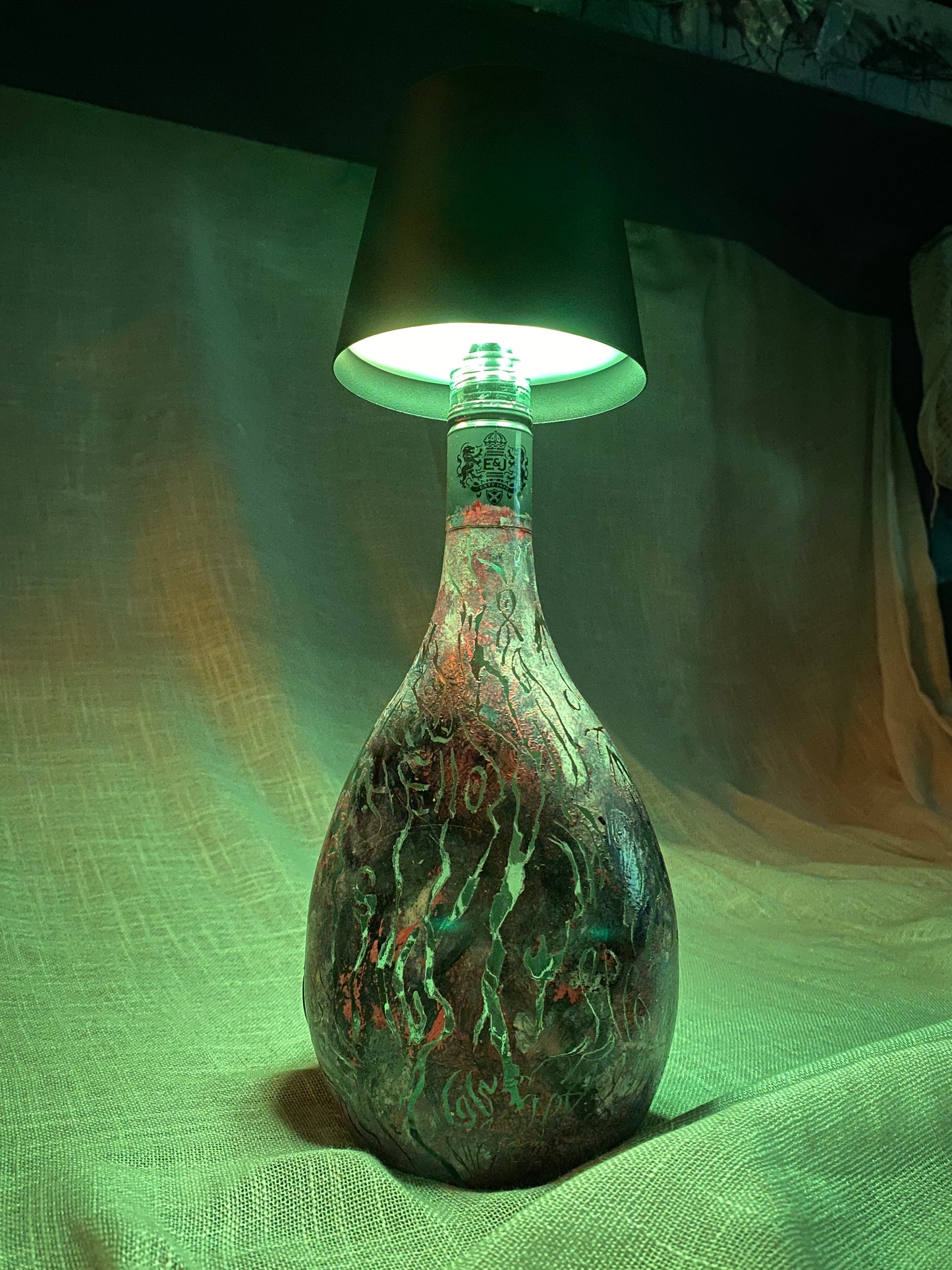 (Velour Spirit) 750ml E&J Functional Art bottle