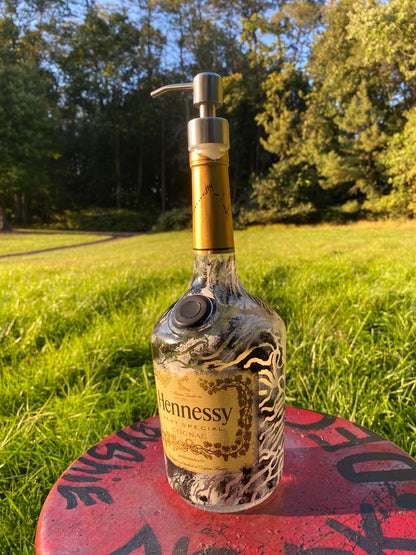 (Salt & Shadow) 1L Hennessey Functional Art Bottle
