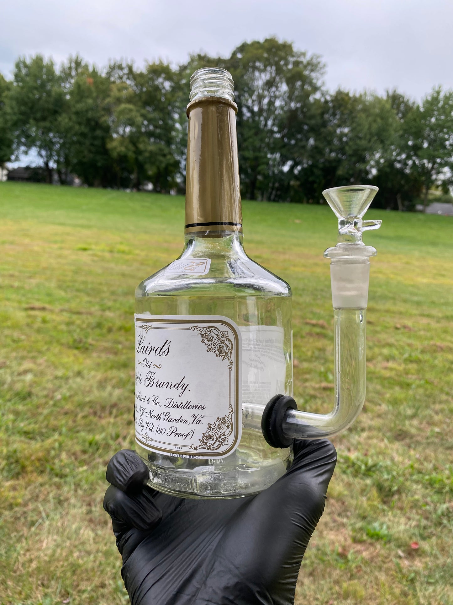 Laird's 750mL Glass Canvas