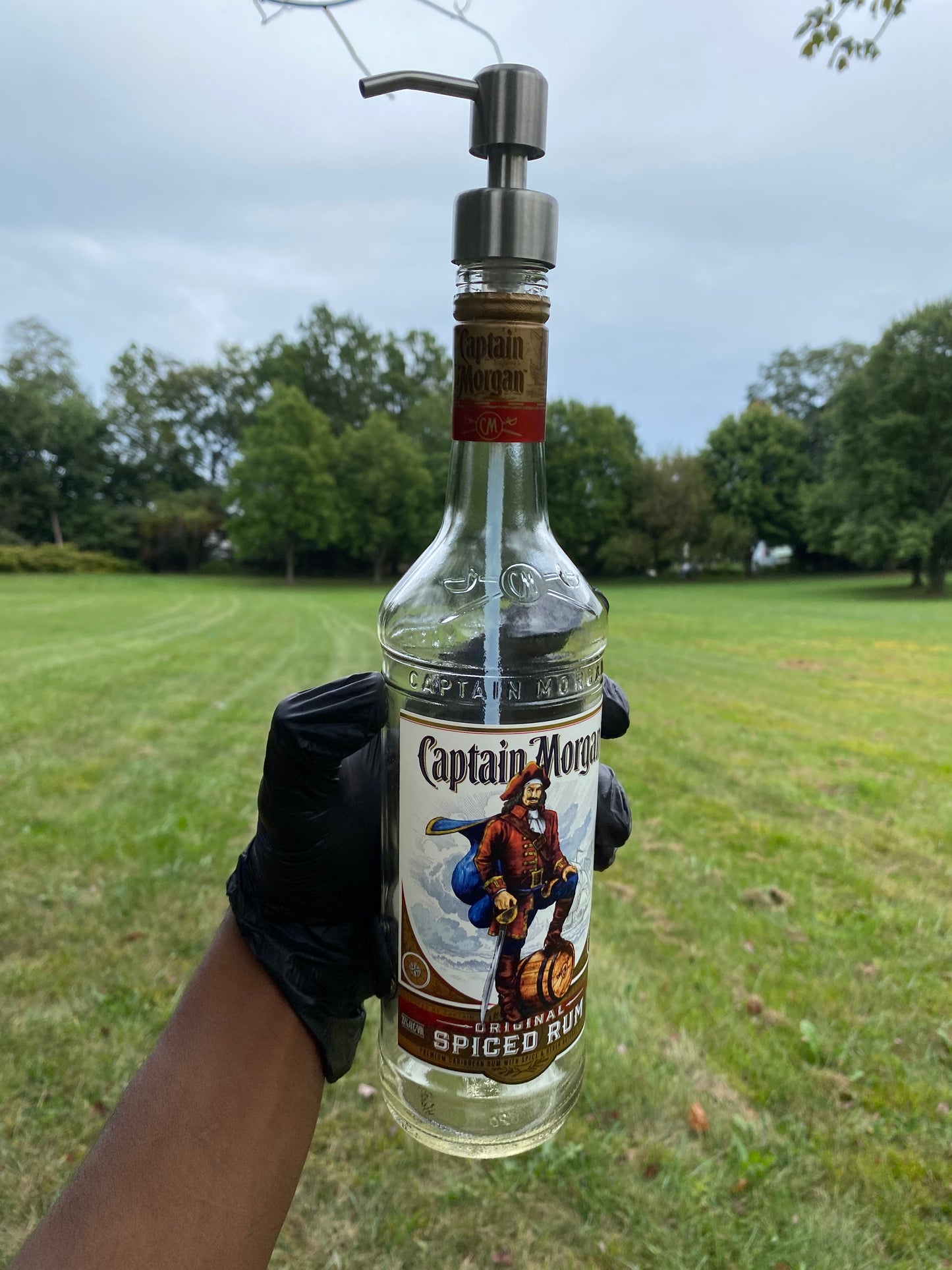 Captain Morgan's 750mL Glass Canvas