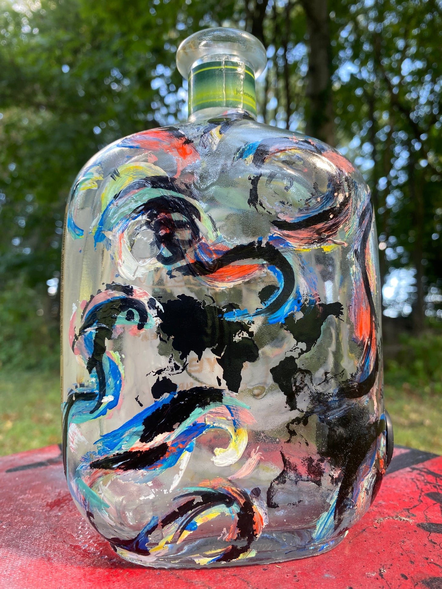 (Tide & turpentine)Jefferson's 750 mL Adaptive art piece