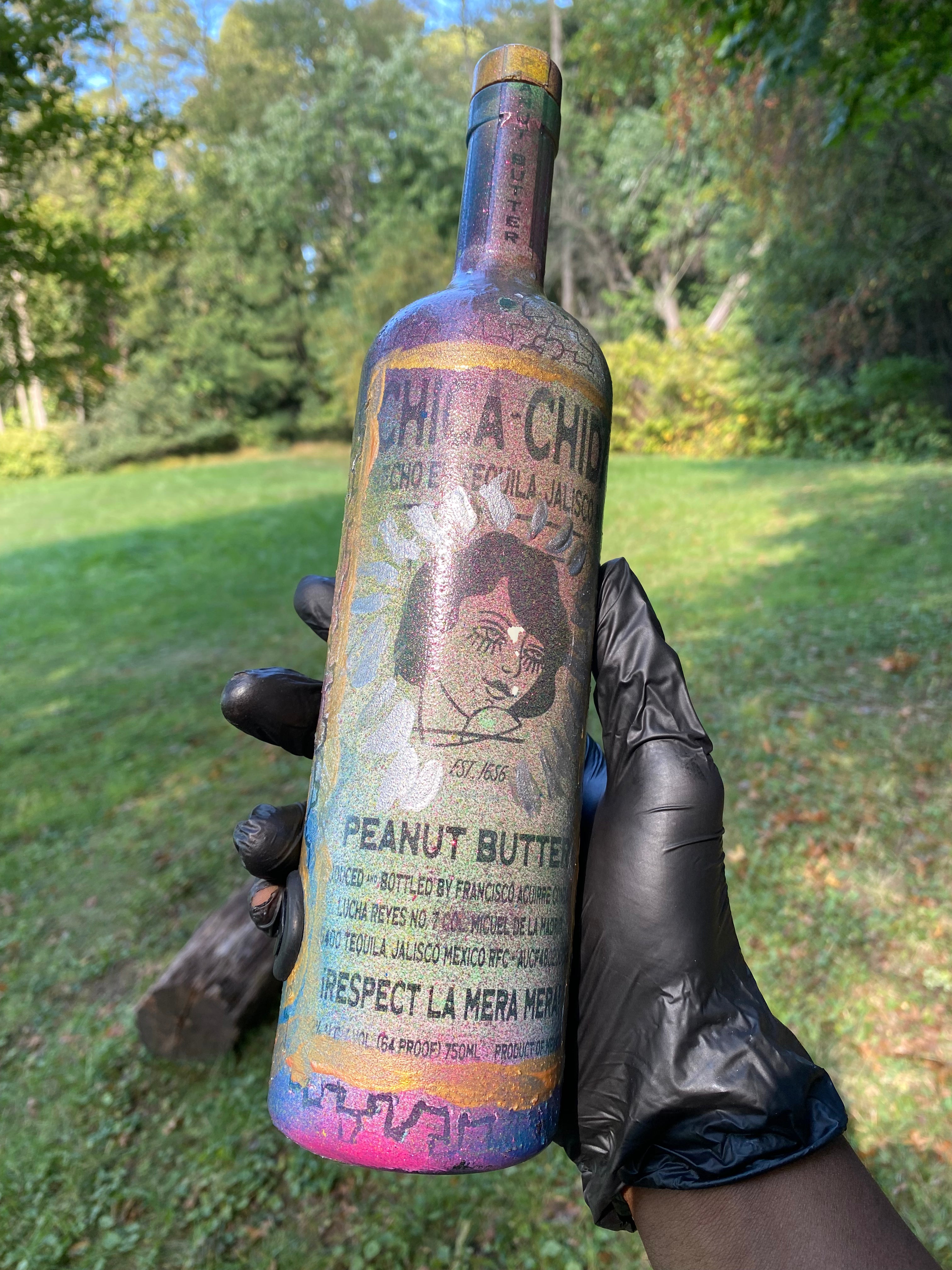 (Reina prisma)Chica Chida 750 mL Adaptive art piece