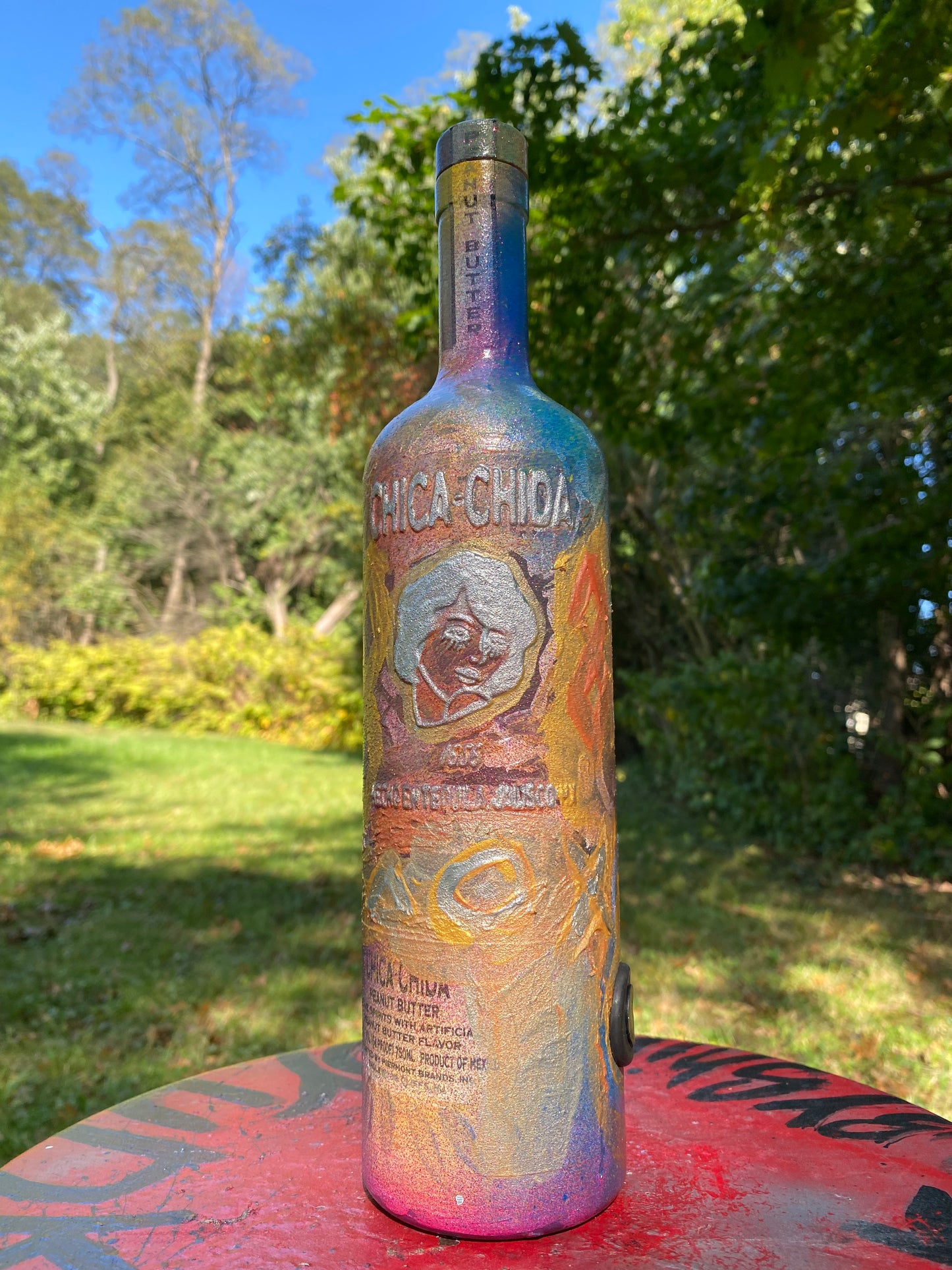 (Reina prisma)Chica Chida 750 mL Adaptive art piece